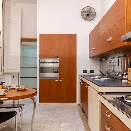 Apartment Royal Mansion Of Tommaso Corsini *