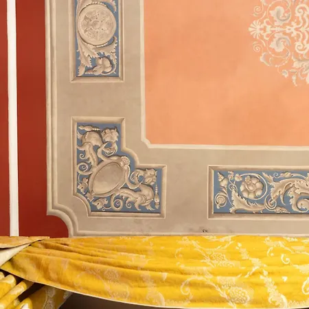 Royal Mansion Of Tommaso Corsini Florence